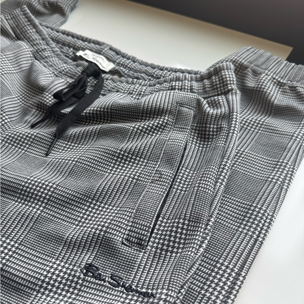 Ben Sherman Black & White Houndstooth Drawstring Pants Size Small